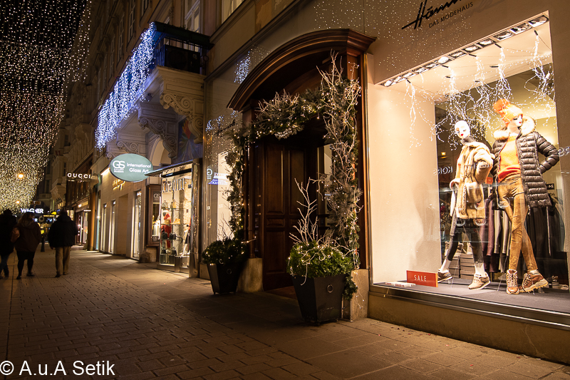 Canon EOS 7D Mark II; TAMRON SP 15-30mm F/2.8 Di VC USD A012; 15 mm; 