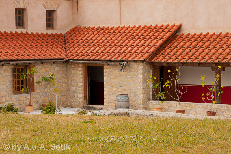 Canon EOS 40D; 18-250mm; 63 mm; 1/200 Sek. bei f / 10; 