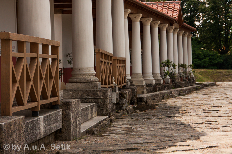 Canon EOS 40D; 18-250mm; 80 mm; 1/400 Sek. bei f / 10; 