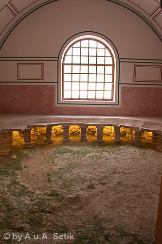 Canon EOS 40D; 18-250mm; 18 mm; 1/30 Sek. bei f / 8,0; 