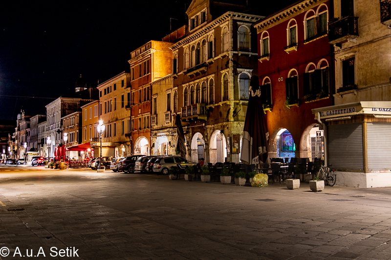 Canon EOS 7D Mark II; TAMRON SP 15-30mm F/2.8 Di VC USD A012; 27 mm; 