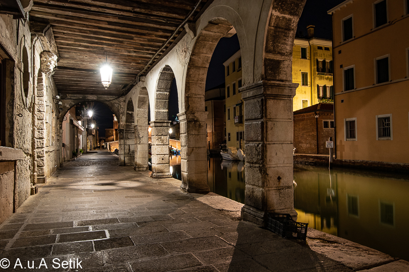 Canon EOS 7D Mark II; TAMRON SP 15-30mm F/2.8 Di VC USD A012; 15 mm; 