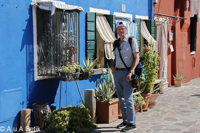 Canon EOS 7D Mark II; 18-200mm; 46 mm; 