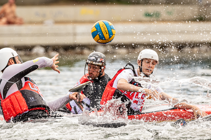 Canon EOS 7D Mark II, EF100-400mm f/4.5-5.6L IS II USM, 330 mm, 1/800 Sek. bei f / 5,6