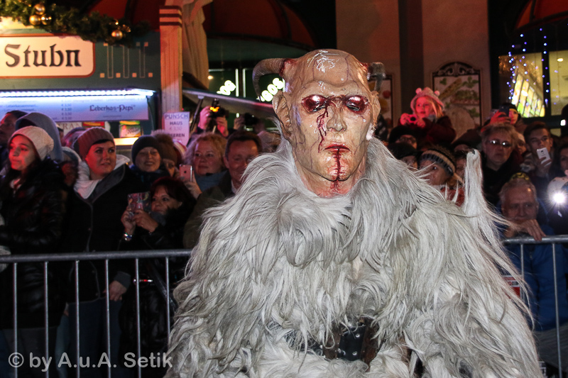 Canon EOS 7D Mark II; 18-200mm; 31 mm; 1/60 Sek. bei f / 4,5; 