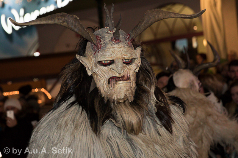 Canon EOS 7D Mark II; EF24-70mm f/2.8L II USM; 65 mm; 1/160 Sek. bei f / 2,8; 