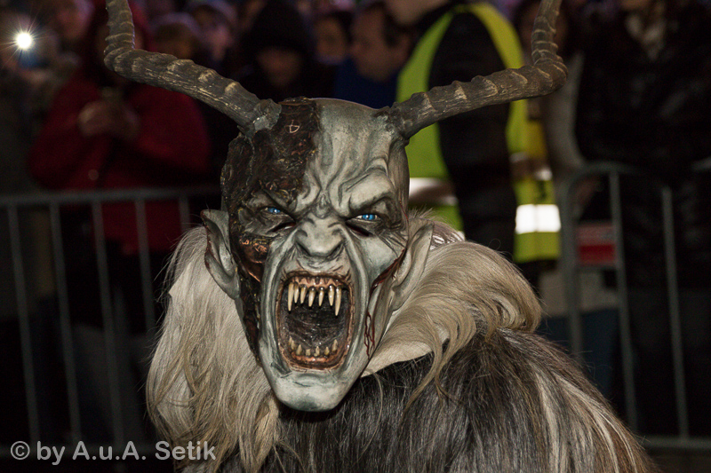 Canon EOS 7D Mark II; EF24-70mm f/2.8L II USM; 53 mm; 1/250 Sek. bei f / 2,8; 