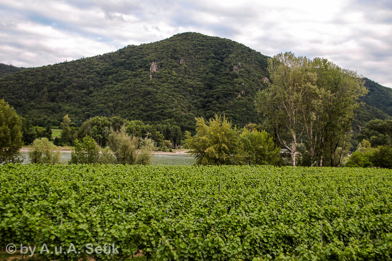 Canon EOS 600D; 18-200mm; 24 mm; 1/100 Sek. bei f / 4,5; 