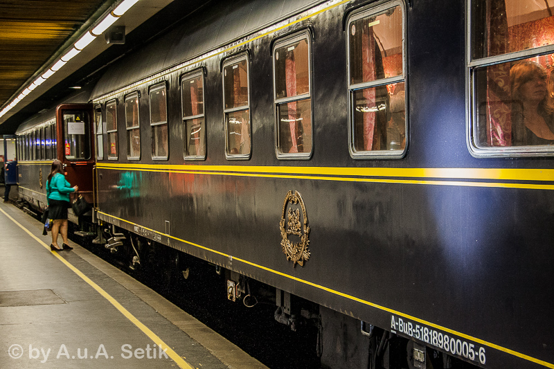 Canon EOS 40D; 18-250mm; 43 mm; 1/15 Sek. bei f / 6,3; 