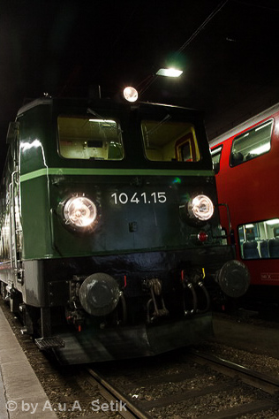 Canon EOS 40D; 18-250mm; 18 mm; 1/15 Sek. bei f / 6,3; 